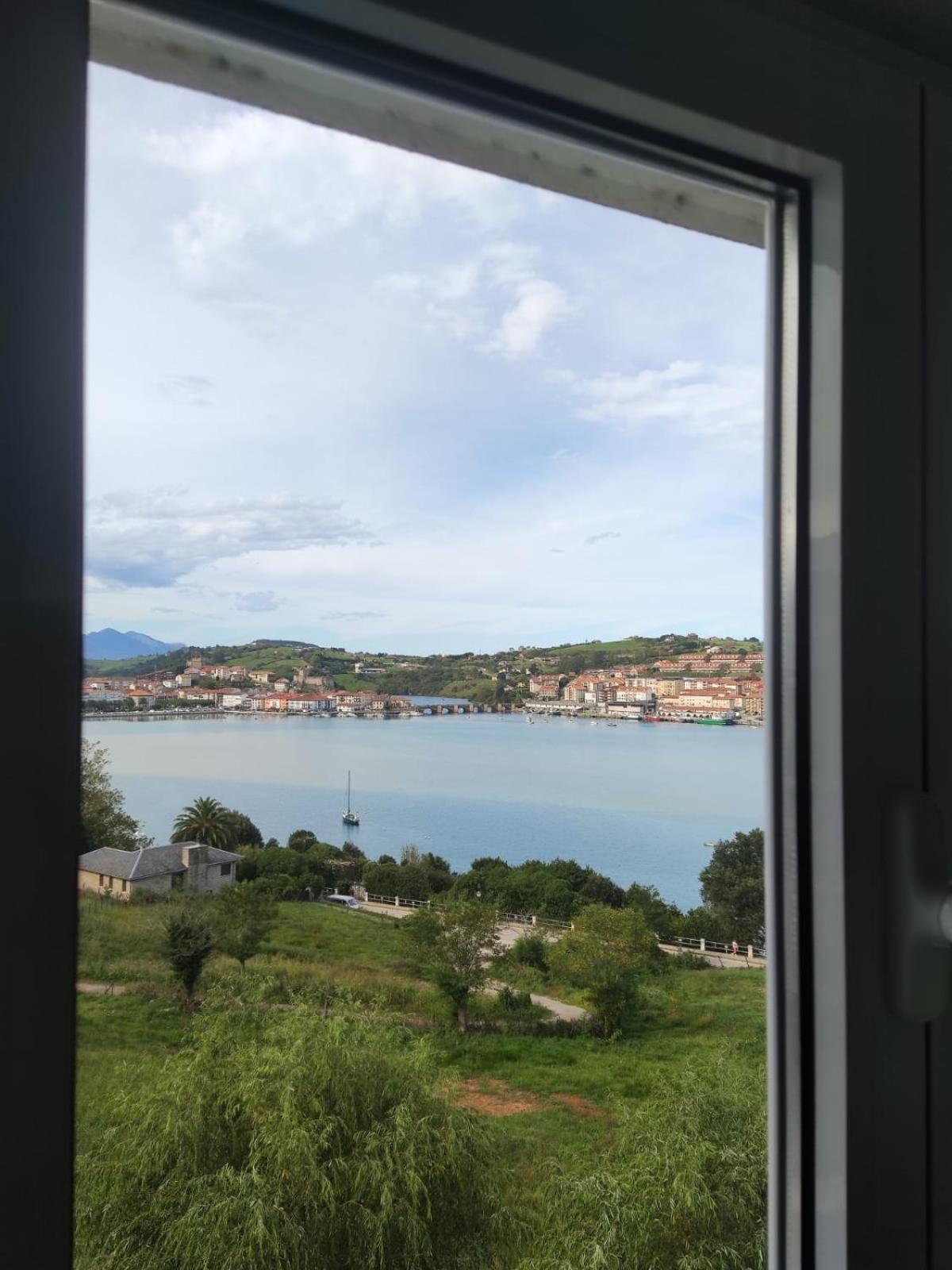 Apartamento La Maza San Vicente De La Barquera Ngoại thất bức ảnh